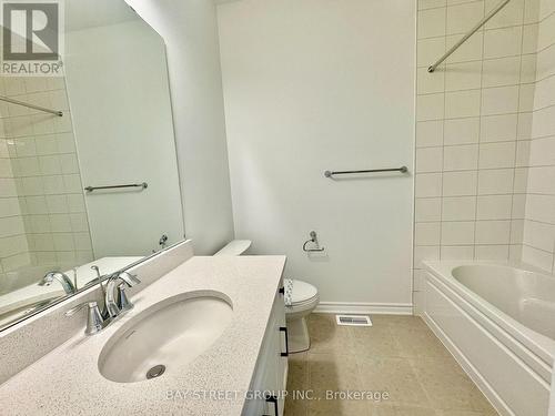 3031 Bramall Gardens, Oakville, ON - Indoor Photo Showing Bathroom