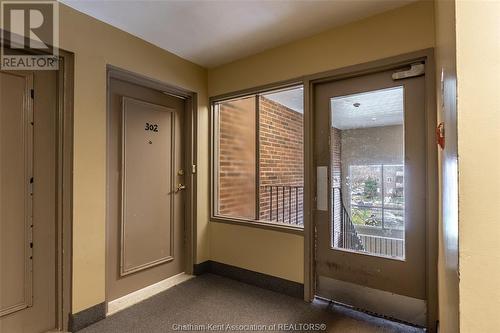 63 Baldoon Road Unit# 302, Chatham, ON - Indoor Photo Showing Other Room