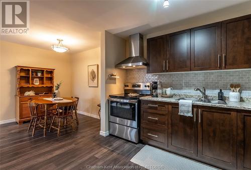 63 Baldoon Road Unit# 302, Chatham, ON - Indoor Photo Showing Kitchen