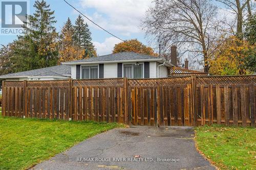 224 Arden Drive, Oshawa, ON - Outdoor