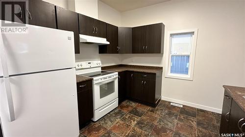 1711 Montreal Street, Regina, SK - Indoor Photo Showing Kitchen