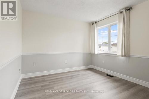 33 John Walter Crescent, Clarington, ON - Indoor Photo Showing Other Room