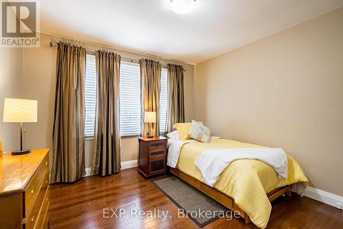 301 Kendalwood Road, Whitby, ON - Indoor Photo Showing Bedroom