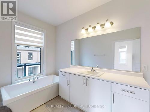 88 Millman Lane, Richmond Hill, ON - Indoor Photo Showing Bathroom