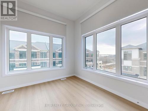 88 Millman Lane, Richmond Hill, ON - Indoor Photo Showing Other Room