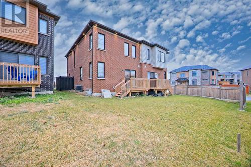 143 William Booth Avenue, Newmarket, ON - Outdoor With Deck Patio Veranda With Exterior