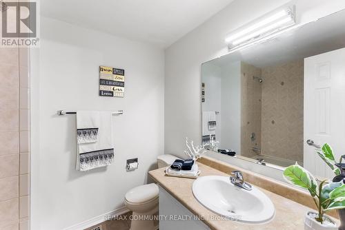 1645 Middleton Street, Pickering, ON - Indoor Photo Showing Bathroom