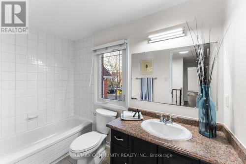 1645 Middleton Street, Pickering, ON - Indoor Photo Showing Bathroom