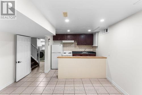 1645 Middleton Street, Pickering, ON - Indoor Photo Showing Kitchen