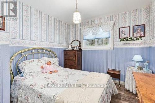 20 Gardiner Street, Meaford, ON - Indoor Photo Showing Bedroom