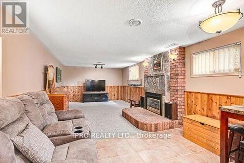 20 Gardiner Street, Meaford, ON - Indoor Photo Showing Living Room With Fireplace