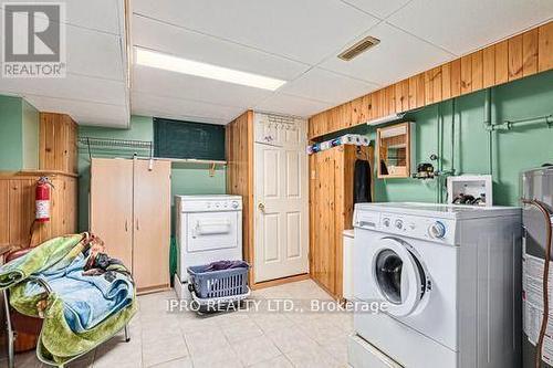 20 Gardiner Street, Meaford, ON - Indoor Photo Showing Laundry Room