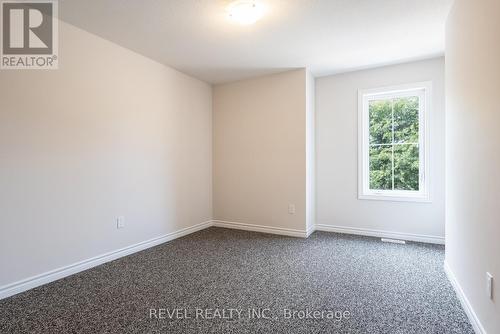 9 - 677 Park Road N, Brantford, ON - Indoor Photo Showing Other Room