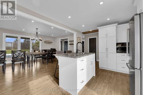 1424 Concession 6 Woodhouse, Norfolk, ON - Indoor Photo Showing Kitchen