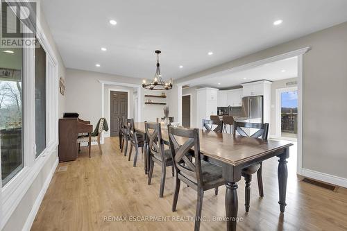 1424 Concession 6 Woodhouse, Norfolk, ON - Indoor Photo Showing Dining Room