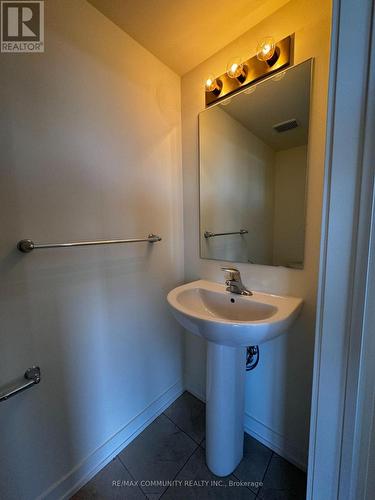 1403 - 160 Densmore Road, Cobourg, ON - Indoor Photo Showing Bathroom