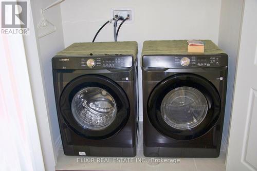 4 Jenner Drive, Brant, ON - Indoor Photo Showing Laundry Room