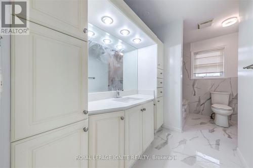 362 Renda Street, Kingston, ON - Indoor Photo Showing Bathroom