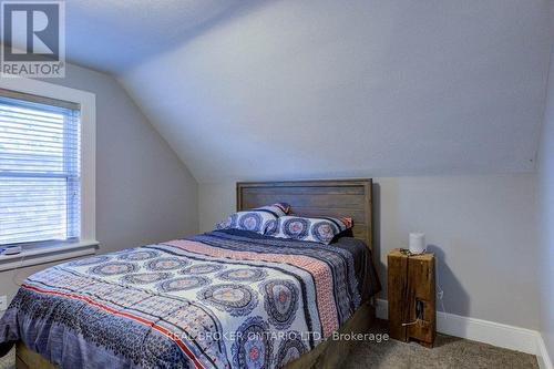 370 Main Street E, Minto, ON - Indoor Photo Showing Bedroom