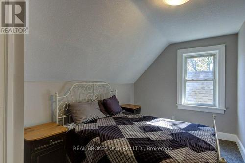 370 Main Street E, Minto, ON - Indoor Photo Showing Bedroom