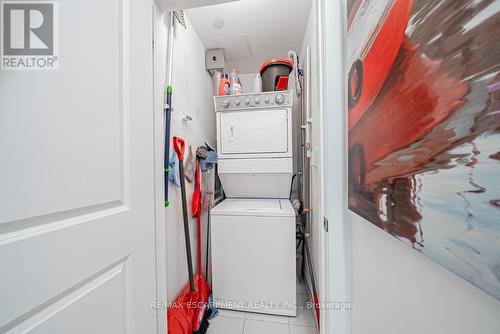 129 - 35 Southshore Crescent, Hamilton, ON - Indoor Photo Showing Laundry Room