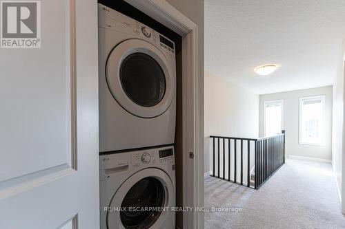 63 Crossings Way, Hamilton, ON - Indoor Photo Showing Laundry Room