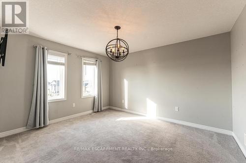 63 Crossings Way, Hamilton, ON - Indoor Photo Showing Other Room