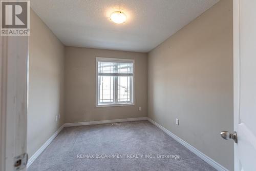 63 Crossings Way, Hamilton, ON - Indoor Photo Showing Other Room