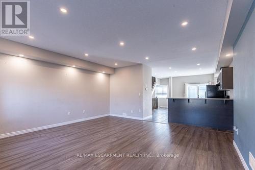 63 Crossings Way, Hamilton, ON - Indoor Photo Showing Other Room