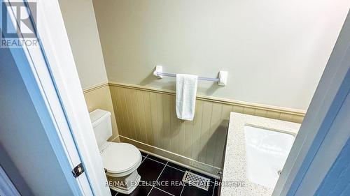 965 O'Reilly Crescent, Shelburne, ON - Indoor Photo Showing Bathroom