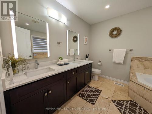 1 Colonial Drive, Guelph, ON - Indoor Photo Showing Bathroom