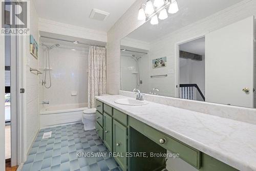 742 Mooney'S Bay Place, Ottawa, ON - Indoor Photo Showing Bathroom