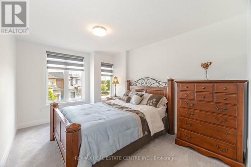 43 Ferris Circle, Guelph, ON - Indoor Photo Showing Bedroom