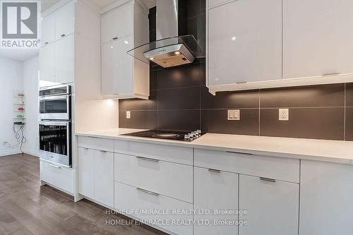 3319 Regiment Road, London, ON - Indoor Photo Showing Kitchen