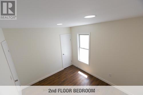 2 - 16 Madison Avenue, Hamilton, ON - Indoor Photo Showing Other Room