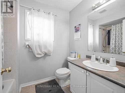 12 Bramcedar Crescent, Brampton, ON - Indoor Photo Showing Bathroom