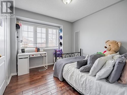 12 Bramcedar Crescent, Brampton, ON - Indoor Photo Showing Bedroom