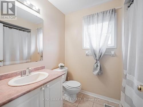 12 Bramcedar Crescent, Brampton, ON - Indoor Photo Showing Bathroom