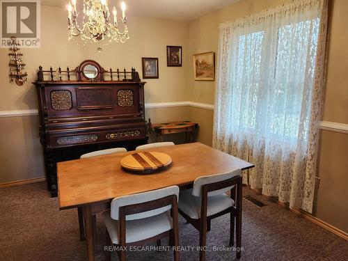 1164 Killarney Bay Road, Kawartha Lakes, ON - Indoor Photo Showing Dining Room