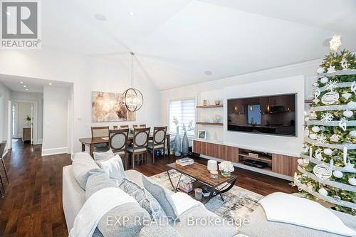 16 Benway Drive, Toronto, ON - Indoor Photo Showing Living Room