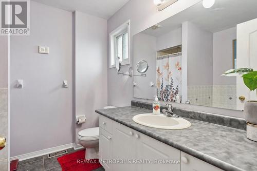 29 Mistdale Crescent, Brampton, ON - Indoor Photo Showing Bathroom