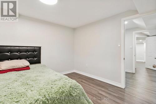 29 Mistdale Crescent, Brampton, ON - Indoor Photo Showing Bedroom