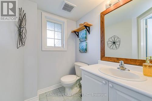 360 Riverstone Drive, Oakville, ON - Indoor Photo Showing Bathroom