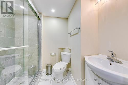 360 Riverstone Drive, Oakville, ON - Indoor Photo Showing Bathroom