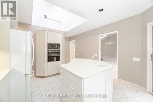 4189 Inglewood Drive, Burlington, ON - Indoor Photo Showing Other Room