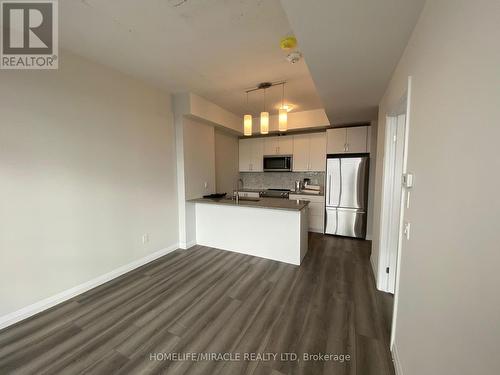 2206 - 60 Charles Street, Kitchener, ON - Indoor Photo Showing Kitchen