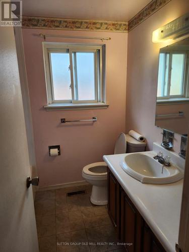 31 - 2395 Bromsgrove Road, Mississauga, ON - Indoor Photo Showing Bathroom