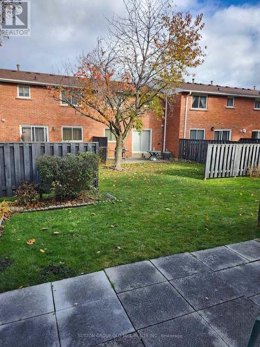 31 - 2395 Bromsgrove Road, Mississauga, ON - Outdoor