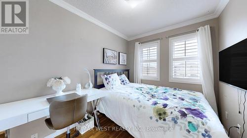 10 Via Cassia Drive, Toronto, ON - Indoor Photo Showing Bedroom