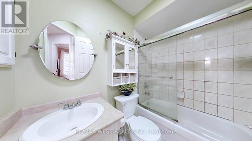 10 Via Cassia Drive, Toronto, ON - Indoor Photo Showing Bathroom